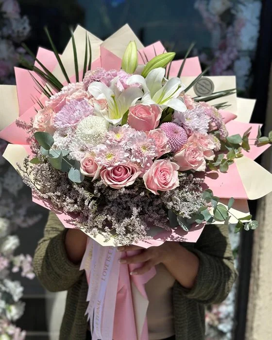 Pink Verona-Lilyum & Pembe Gül Buketi